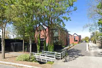 8/66 Innes Road, Merivale