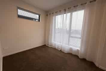 4/3 Walsh Road, Milldale