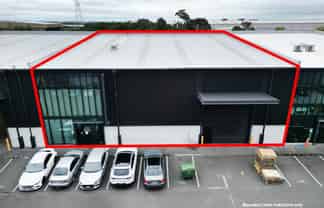 PREMIUM TILT SLAB INDUSTRIAL UNIT
