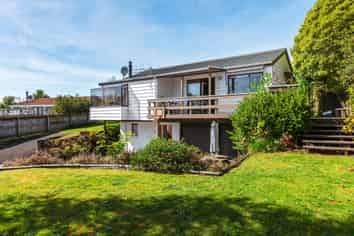 64 Shepherd Road, Waipahihi