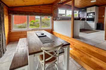 1 Highfield Place, Lynmore