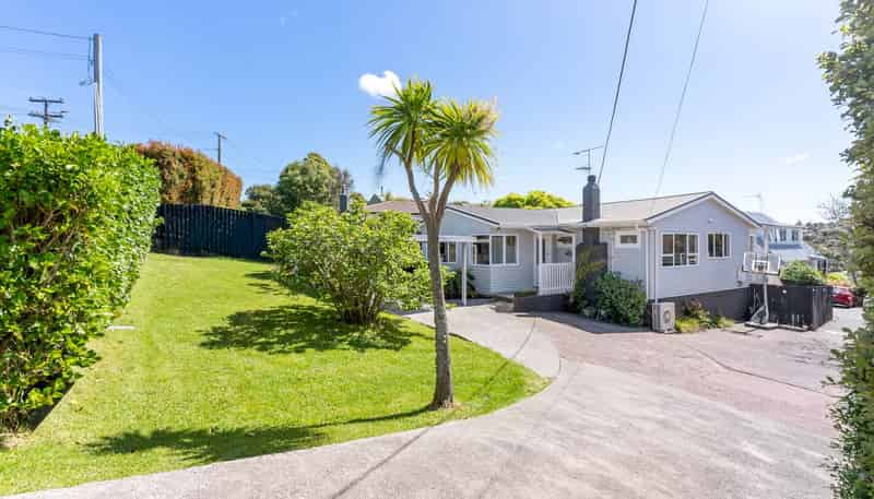1/107 Browns Bay Road, Browns Bay
