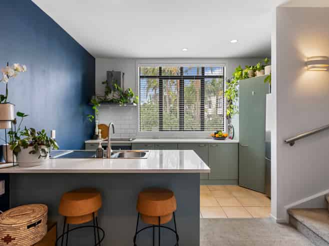 16/17 Lyon Avenue, Mount Albert