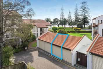 15/34 Waiwera Place, Waiwera