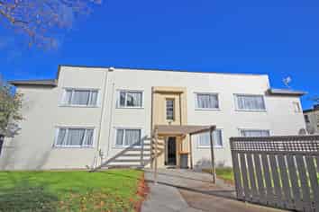 16/170 Church Street, West End