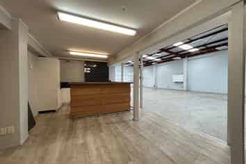 Functional Industrial Unit – 346sqm
