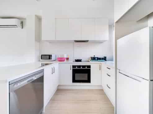 2/15 Rush Place, Mangere