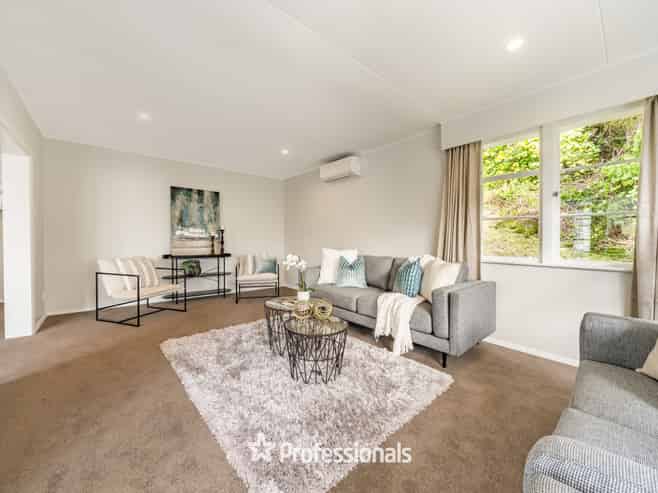 11 Hill Grove, Naenae