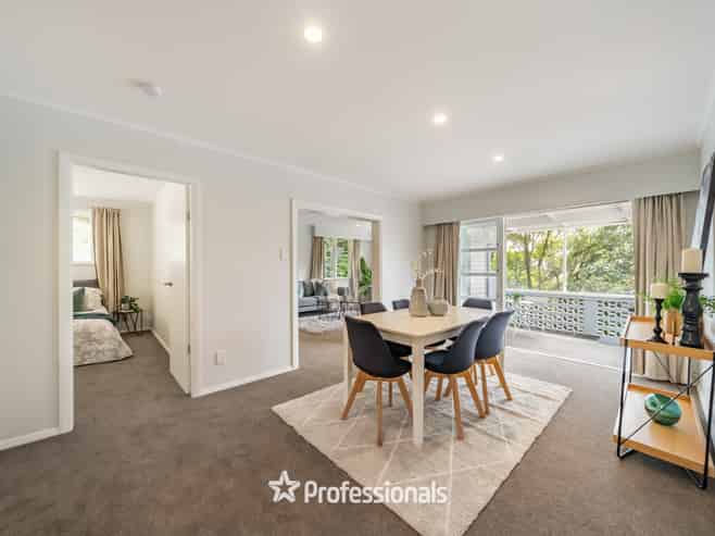 11 Hill Grove, Naenae