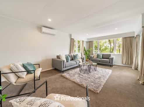 11 Hill Grove, Naenae