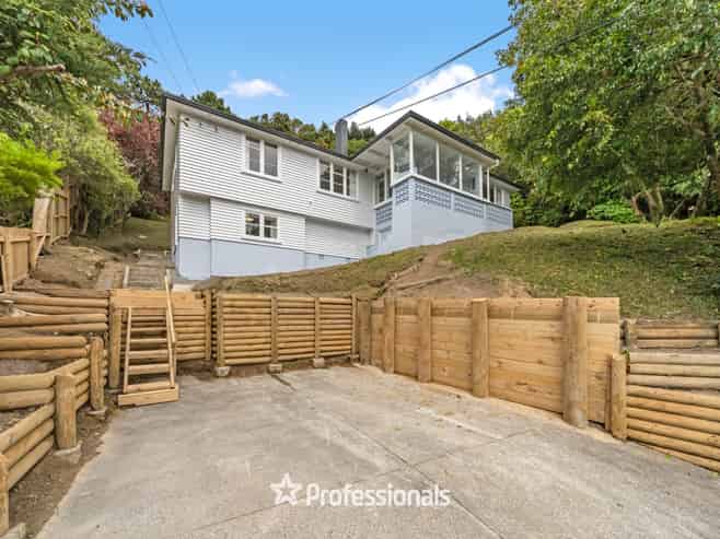 11 Hill Grove, Naenae