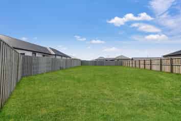 8 Crosado Place, Rolleston