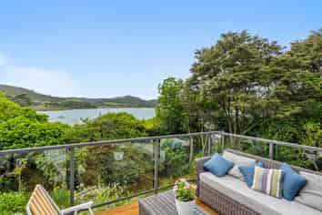 23 Ostend Road, Ostend