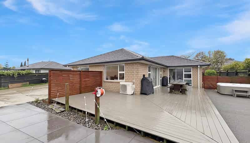 18 Weld Street, Levin