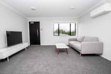 204/17 Vialou Street, Hamilton Central