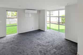 70 Walters Road, Takanini