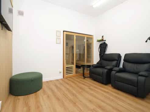 New 8 Year Lease - Superb Fitout