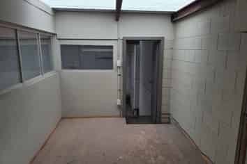 289 sqm Wairau Industrial - Minimal Office