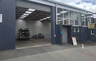 289 sqm Wairau Industrial - Minimal Office