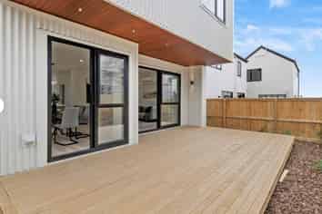 5 Shropshire Street, Karaka