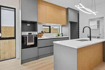 5 Shropshire Street, Karaka