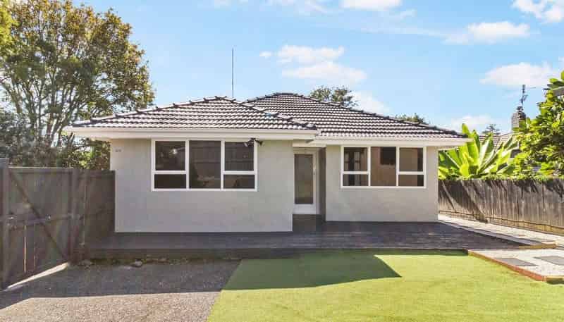 1/4 Coxhead Road, Manurewa