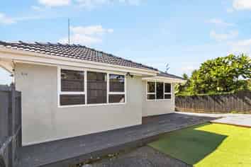 1/4 Coxhead Road, Manurewa