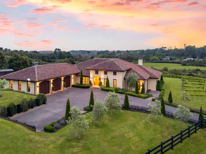 61A Whitford Park Road, Whitford