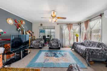 5 Wordsworth Road, Manurewa