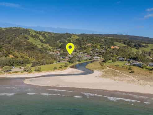 18 Black Jack Road, Kuaotunu