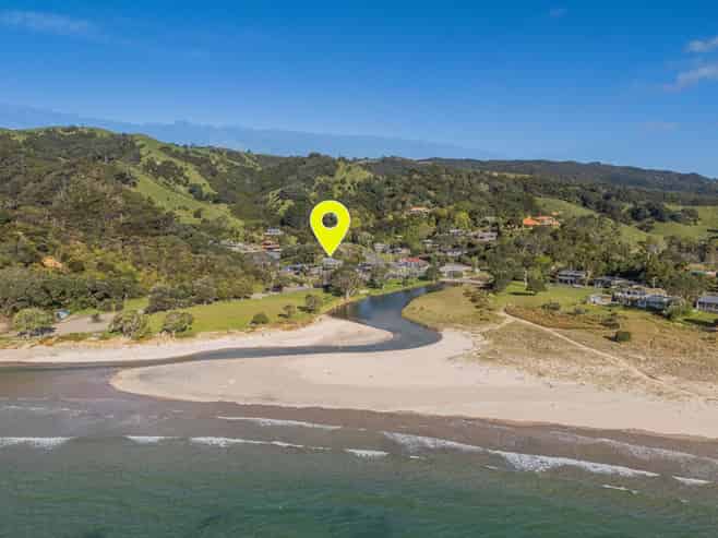 18 Black Jack Road, Kuaotunu