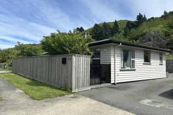 53 Wairau Road, Picton