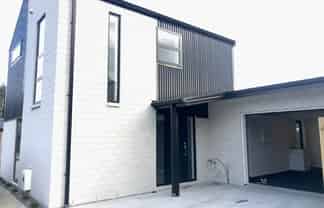 2/54A Claude Street, Fairfield