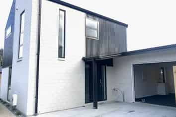 2/54A Claude Street, Fairfield