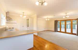 3 Kent Crescent, Awapuni