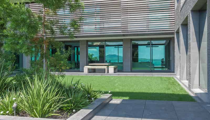 41 Beach Road, Castor Bay