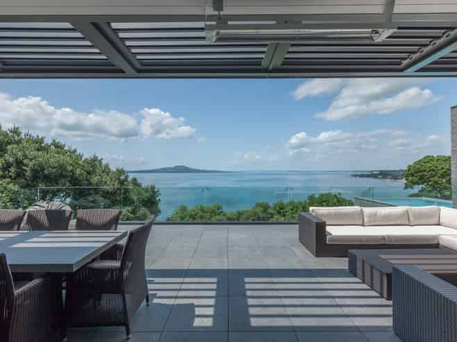 41 Beach Road, Castor Bay