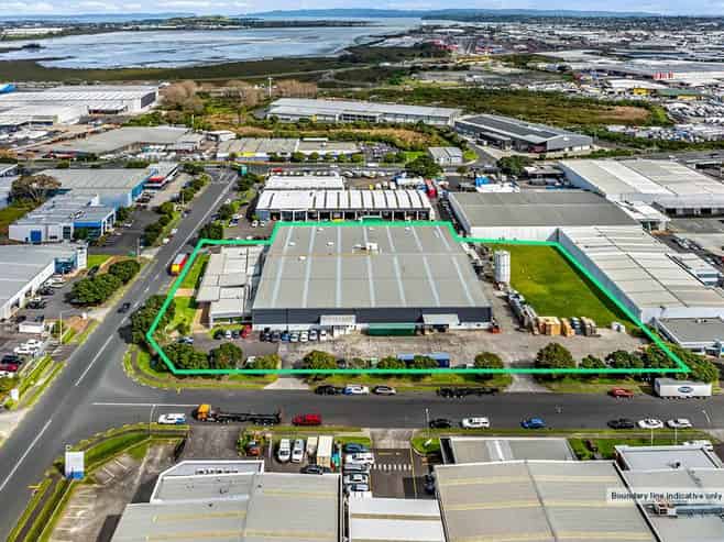 CBRE | Industrial Site with Racking, Cranes & Power