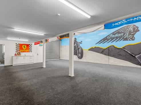 Vacant Possession - Gated Complex