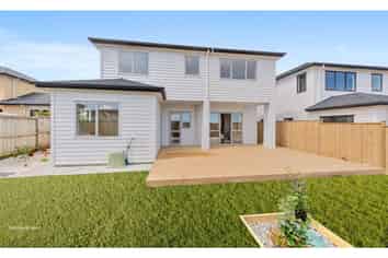 29 Carrickdawson Drive, Flat Bush