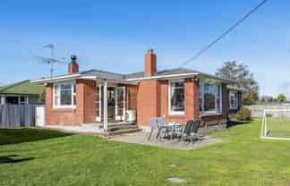 56 North Terrace, Darfield
