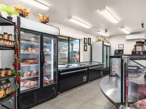  Scotty's Meats Butchery - Martinborough