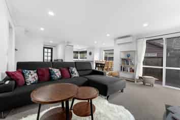 18 Fairfield Lane, East Tamaki Heights