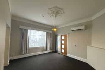 1/102 Barbour Street, Waltham