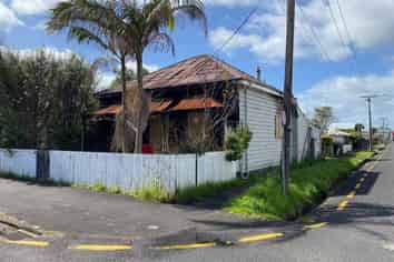 600 Cochrane Street, Thames