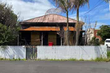 600 Cochrane Street, Thames