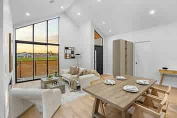 6 & 8 Tuwai Crescent, Opaheke