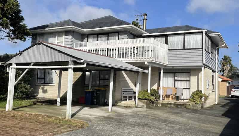 79 Sturges Road, Henderson