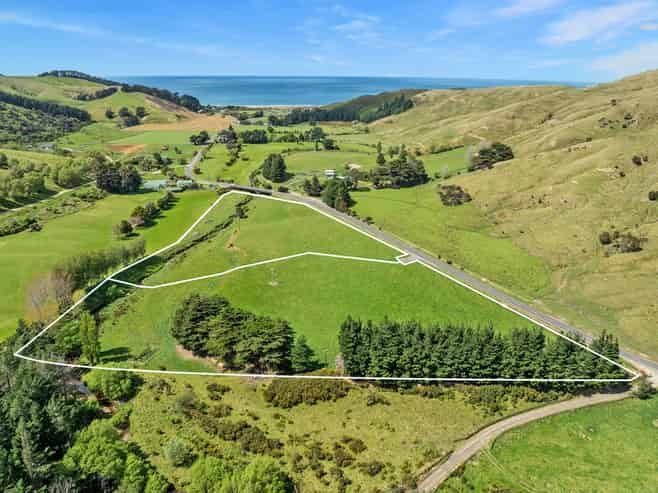 5676  Masterton Castlepoint Road, Castlepoint