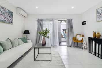 3/85 Taumata Road, Sandringham